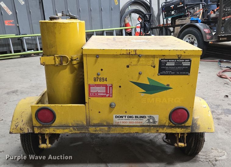 image for item EC4005 HESCO 3250-05 generator