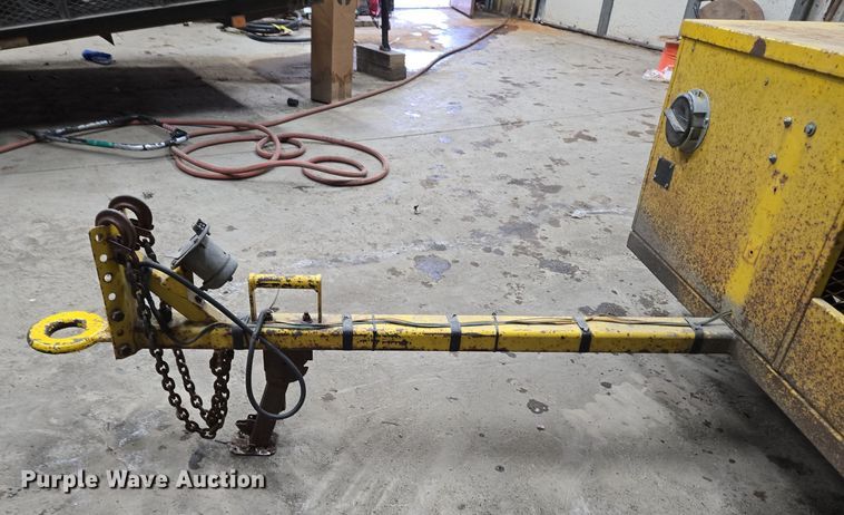 image for item EC4005 HESCO 3250-05 generator