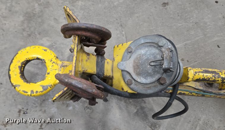 image for item EC4005 HESCO 3250-05 generator