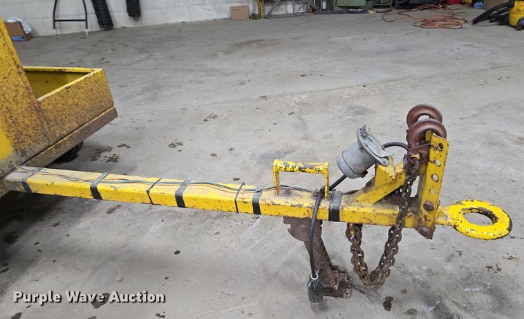 image for item EC4005 HESCO 3250-05 generator