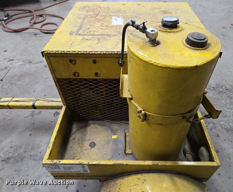 image for item EC4005 HESCO 3250-05 generator