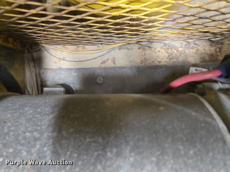 image for item EC4005 HESCO 3250-05 generator