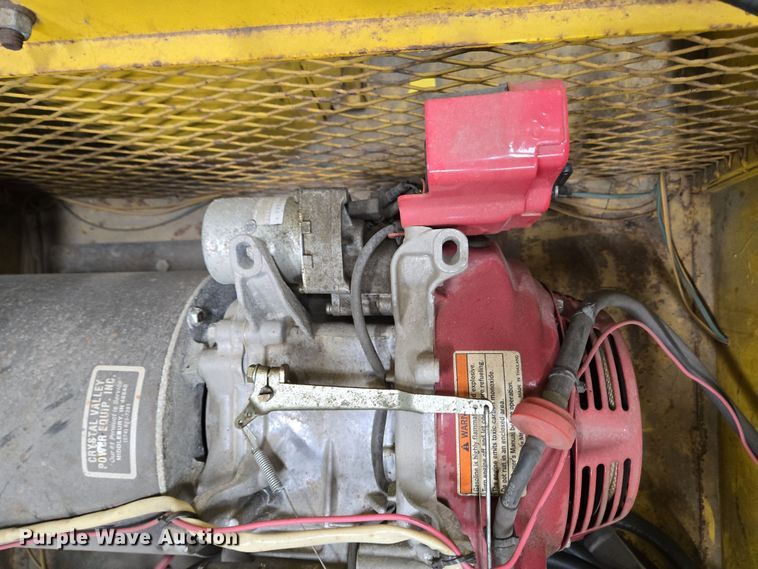 image for item EC4005 HESCO 3250-05 generator