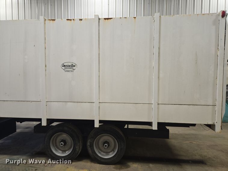 image for item EC4007 2009 American Road Machinery ALC25 leaf vacuum