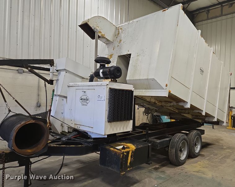 image for item EC4007 2009 American Road Machinery ALC25 leaf vacuum