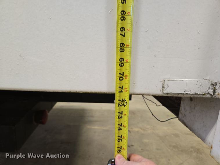 image for item EC4007 2009 American Road Machinery ALC25 leaf vacuum