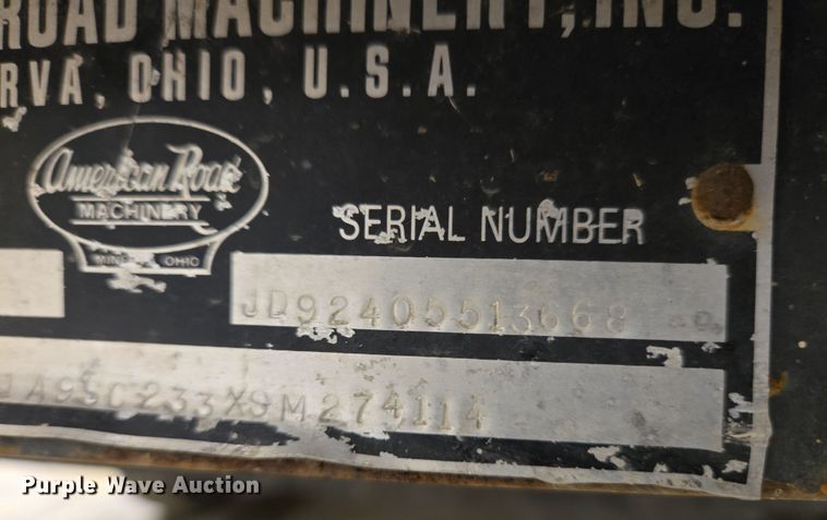 image for item EC4007 2009 American Road Machinery ALC25 leaf vacuum