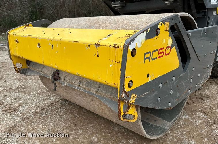 image for item ED5487 2019 Wacker Neuson RC50 single drum vibratory roller