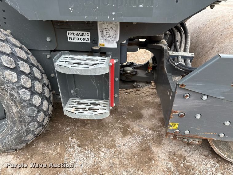 image for item ED5487 2019 Wacker Neuson RC50 single drum vibratory roller