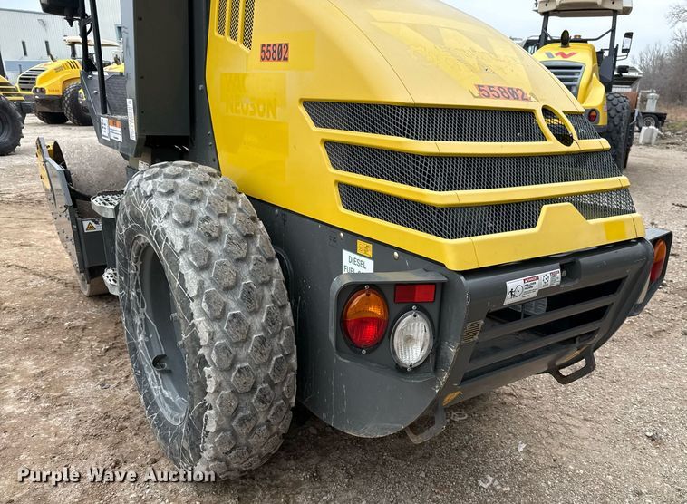 image for item ED5487 2019 Wacker Neuson RC50 single drum vibratory roller