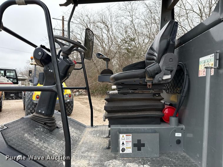 image for item ED5487 2019 Wacker Neuson RC50 single drum vibratory roller