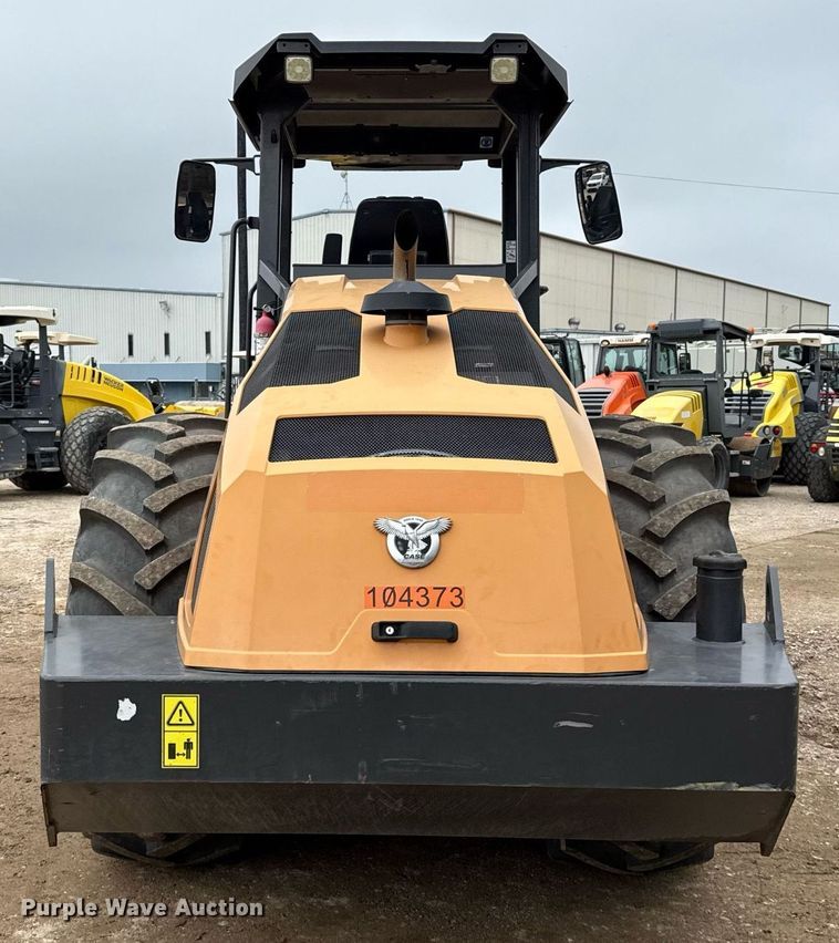 image for item ED5488 2020 Case SV211E single drum vibratory roller