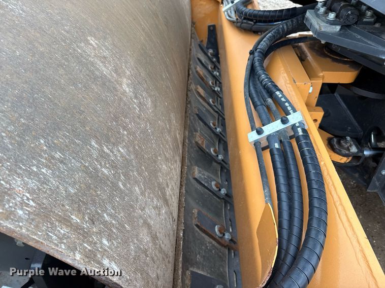 image for item ED5488 2020 Case SV211E single drum vibratory roller