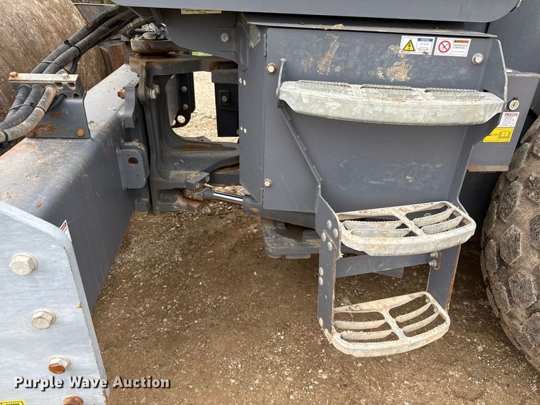 image for item ED5490 2019 Wacker Neuson RC110 single drum vibratory roller