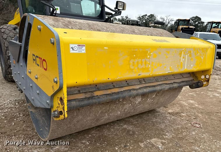 image for item ED5490 2019 Wacker Neuson RC110 single drum vibratory roller