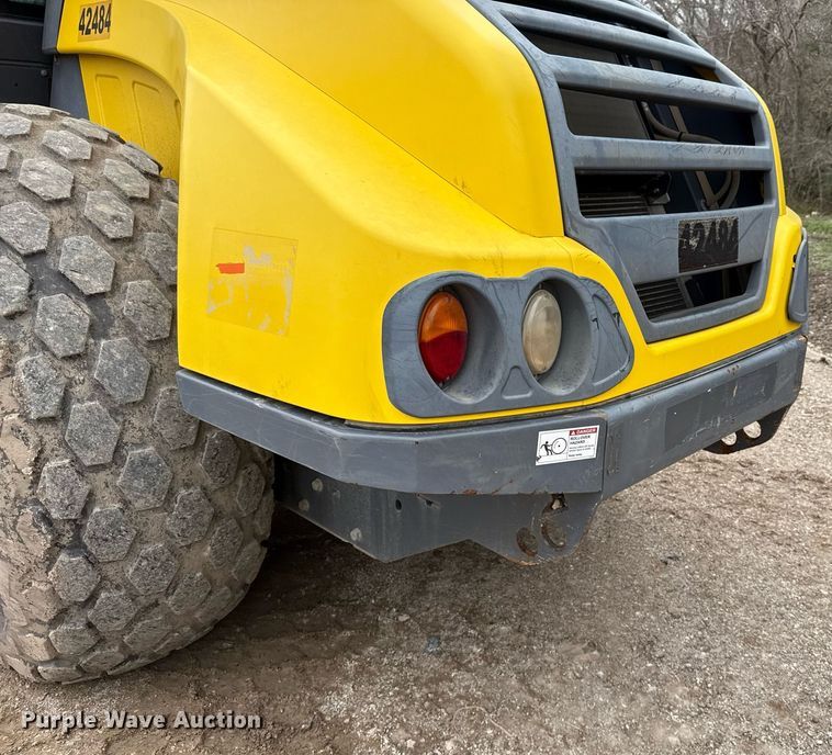 image for item ED5490 2019 Wacker Neuson RC110 single drum vibratory roller