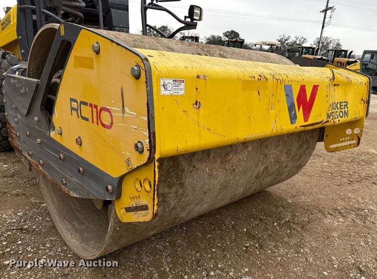 image for item ED5491 2020 Wacker Neuson RC110 single drum vibratory roller