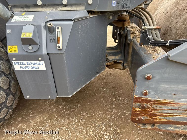 image for item ED5491 2020 Wacker Neuson RC110 single drum vibratory roller