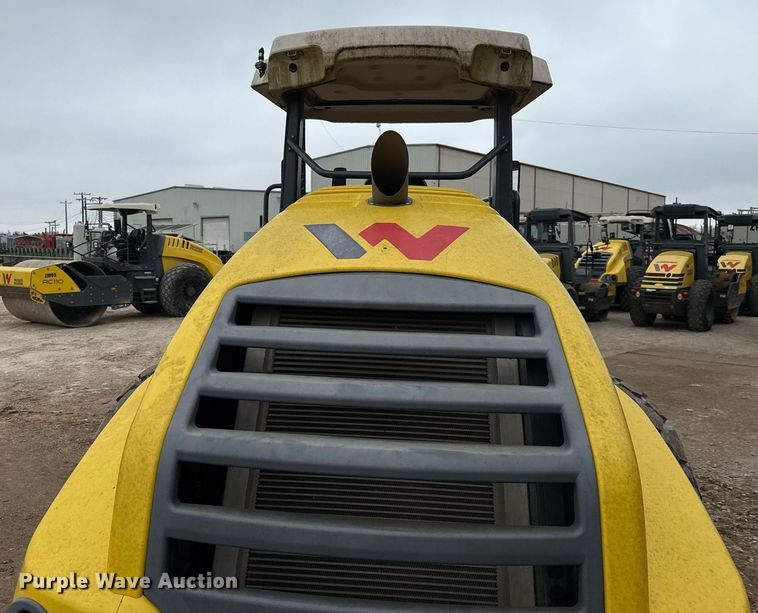 image for item ED5491 2020 Wacker Neuson RC110 single drum vibratory roller