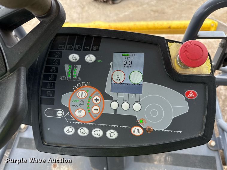 image for item ED5491 2020 Wacker Neuson RC110 single drum vibratory roller