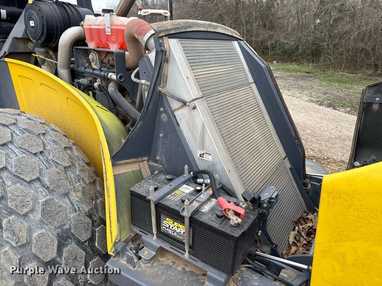 image for item ED5491 2020 Wacker Neuson RC110 single drum vibratory roller