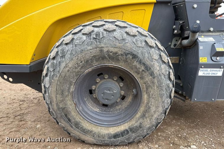 image for item ED5491 2020 Wacker Neuson RC110 single drum vibratory roller
