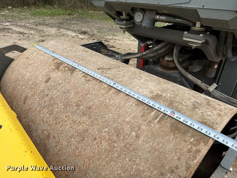 image for item ED5492 2019 Wacker Neuson RC50 single drum vibratory roller
