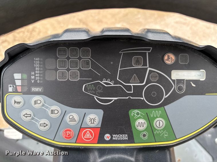 image for item ED5492 2019 Wacker Neuson RC50 single drum vibratory roller