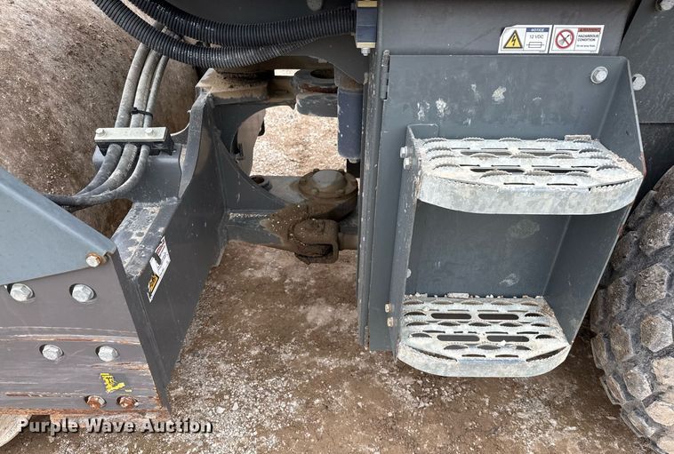 image for item ED5493 2019 Wacker Neuson RC50 single drum vibratory roller