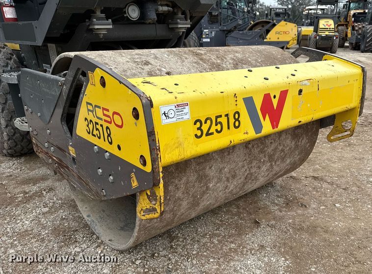 image for item ED5493 2019 Wacker Neuson RC50 single drum vibratory roller