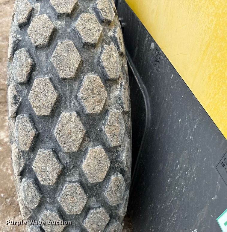 image for item ED5493 2019 Wacker Neuson RC50 single drum vibratory roller