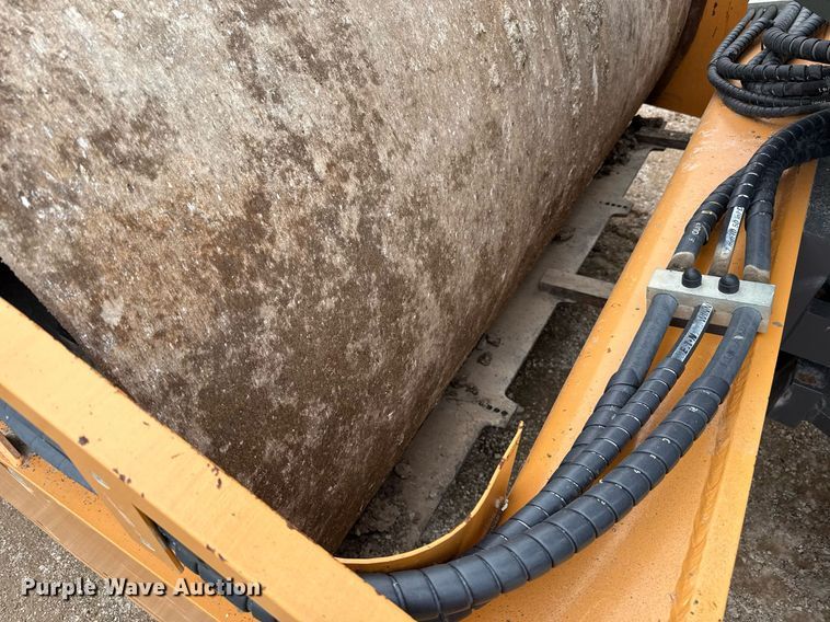 image for item ED5495 2019 Case SV212D single drum vibratory roller