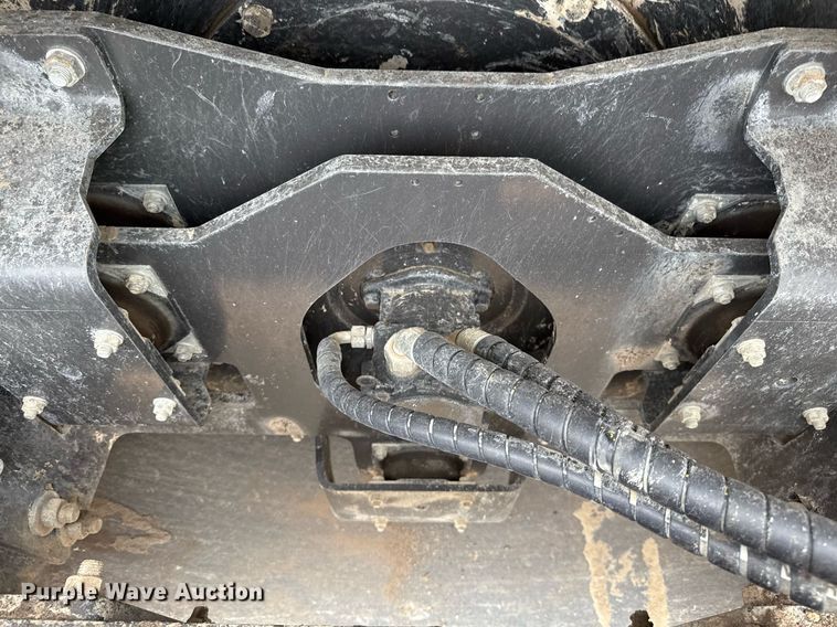 image for item ED5495 2019 Case SV212D single drum vibratory roller