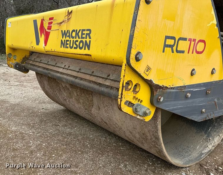 image for item ED5496 2020 Wacker Neuson RC110 single drum vibratory roller