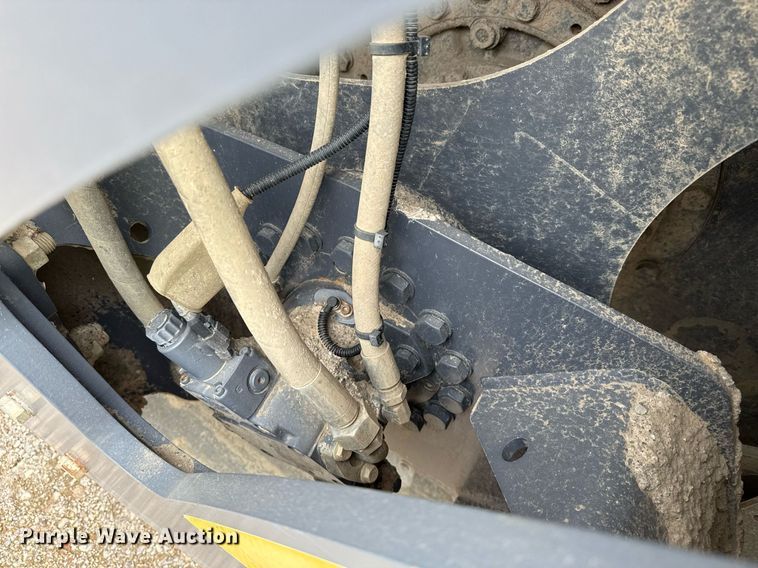 image for item ED5496 2020 Wacker Neuson RC110 single drum vibratory roller