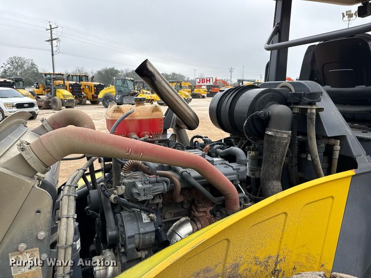 image for item ED5496 2020 Wacker Neuson RC110 single drum vibratory roller