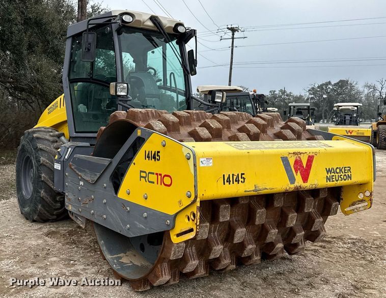 image for item ED5497 2018 Wacker Neuson RC110P single drum vibratory roller