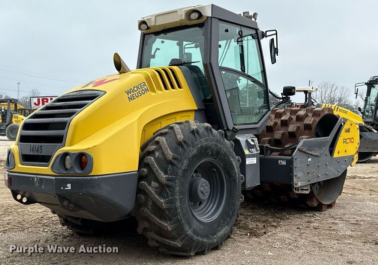 image for item ED5497 2018 Wacker Neuson RC110P single drum vibratory roller