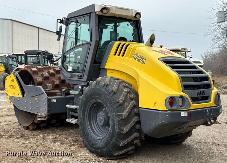 image for item ED5497 2018 Wacker Neuson RC110P single drum vibratory roller