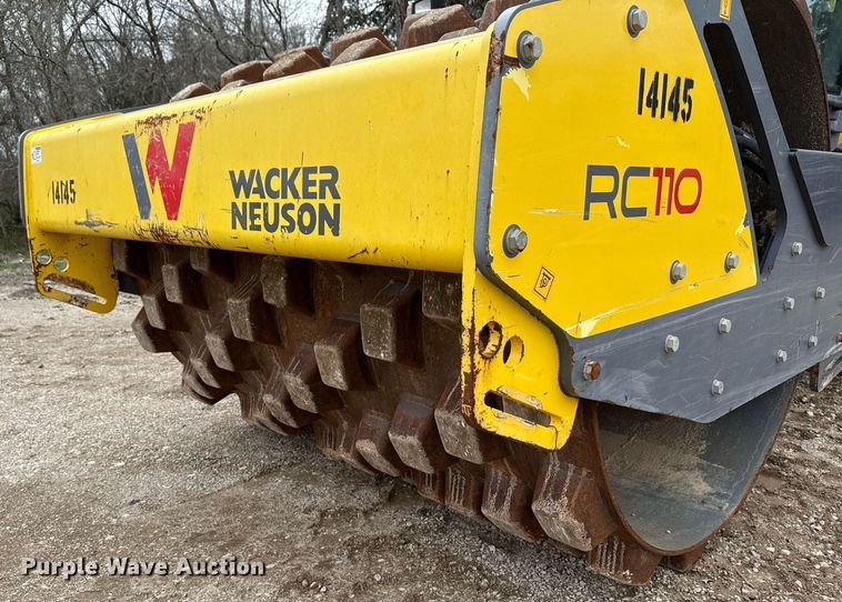 image for item ED5497 2018 Wacker Neuson RC110P single drum vibratory roller