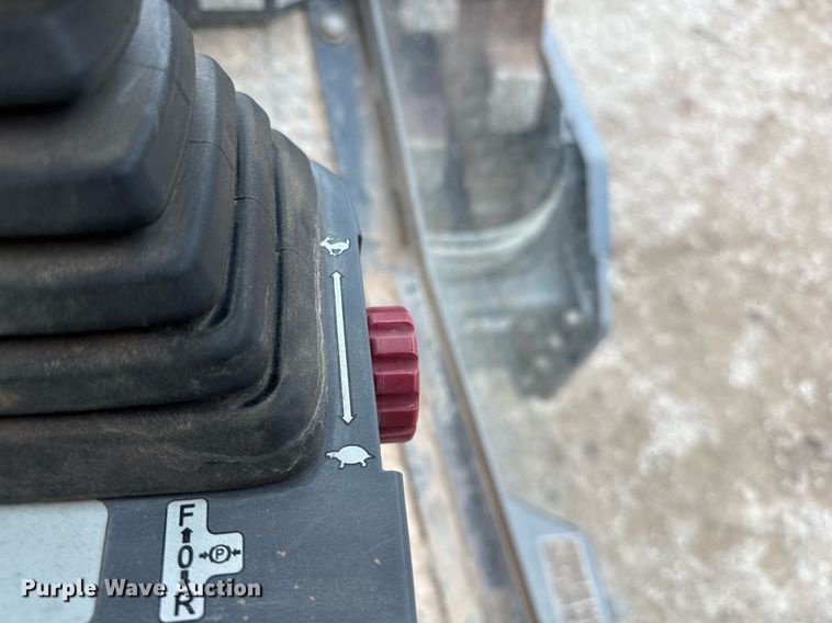 image for item ED5497 2018 Wacker Neuson RC110P single drum vibratory roller