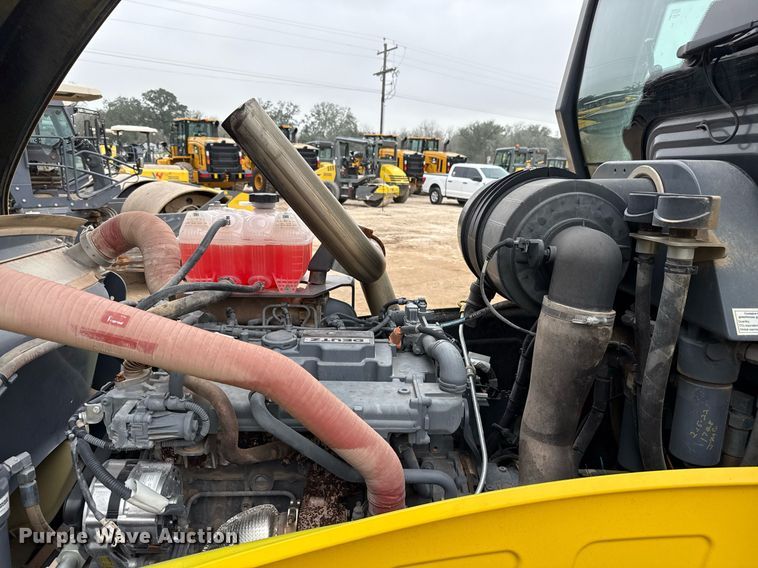 image for item ED5497 2018 Wacker Neuson RC110P single drum vibratory roller