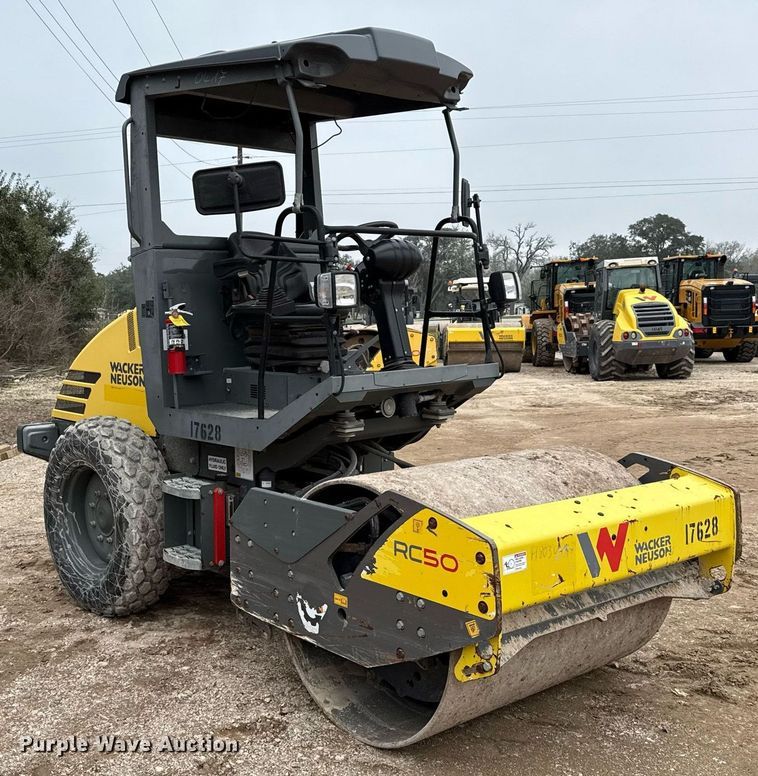 image for item ED5498 2018 Wacker Neuson RC50 single drum vibratory roller