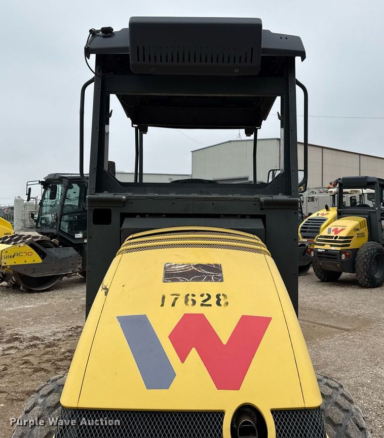 image for item ED5498 2018 Wacker Neuson RC50 single drum vibratory roller