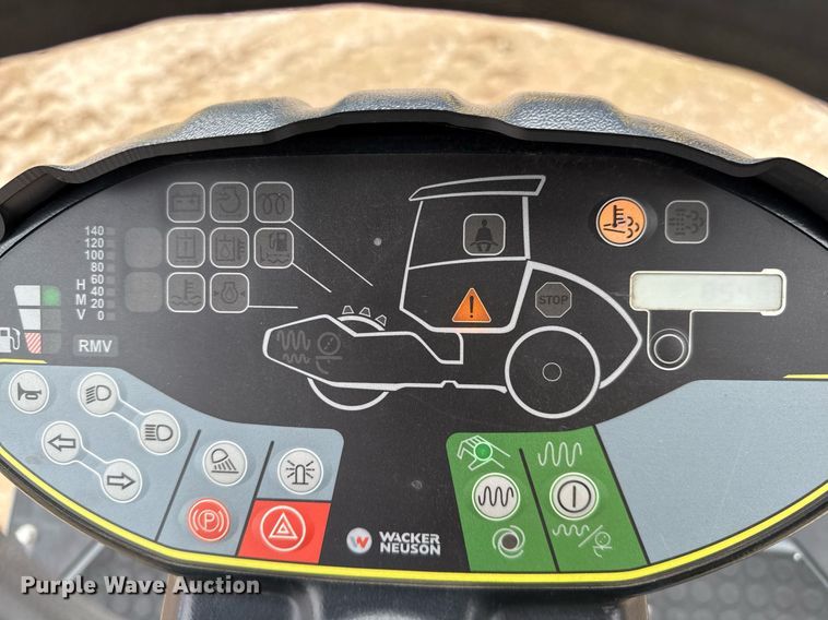 image for item ED5498 2018 Wacker Neuson RC50 single drum vibratory roller