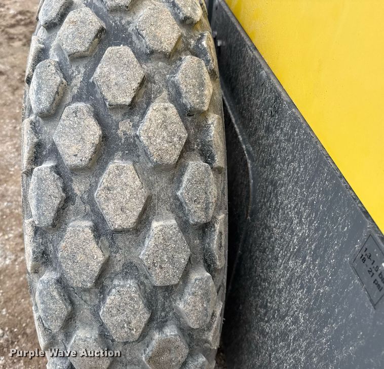 image for item ED5498 2018 Wacker Neuson RC50 single drum vibratory roller