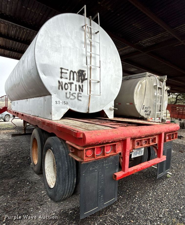image for item ED5500 1965 Lufkin SPL Hi Tensile flatbed trailer with tank