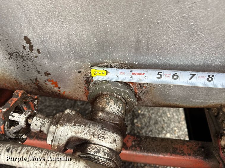 image for item ED5500 1965 Lufkin SPL Hi Tensile flatbed trailer with tank