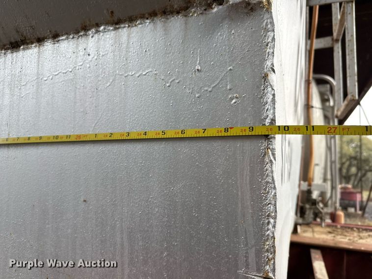 image for item ED5500 1965 Lufkin SPL Hi Tensile flatbed trailer with tank