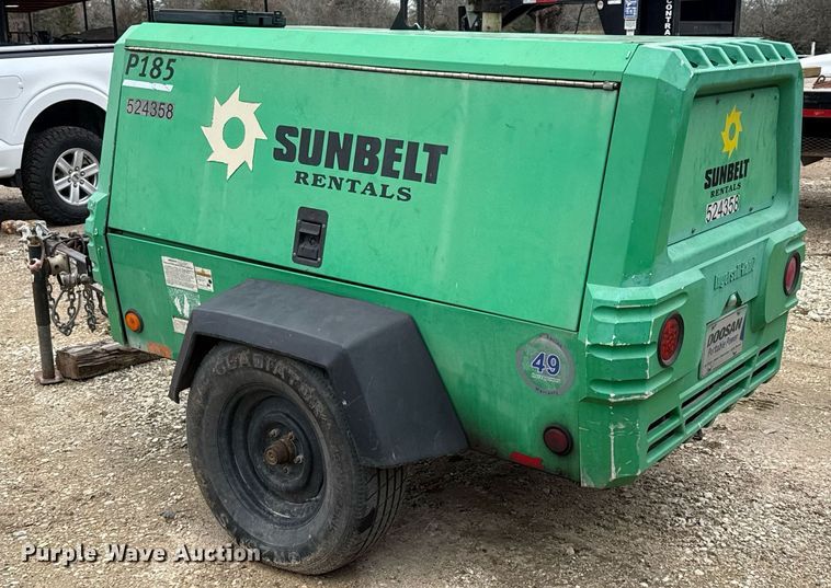 image for item ED5520 2013 Ingersoll-Rand P185WJD-T41 air compressor